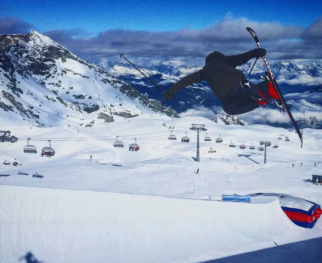 【2018平昌五輪】小野塚 彩那、スキーハーフパイプの試合結果と日程一覧｜フリースタイルスキー ぐぐスポ！ニュース速報