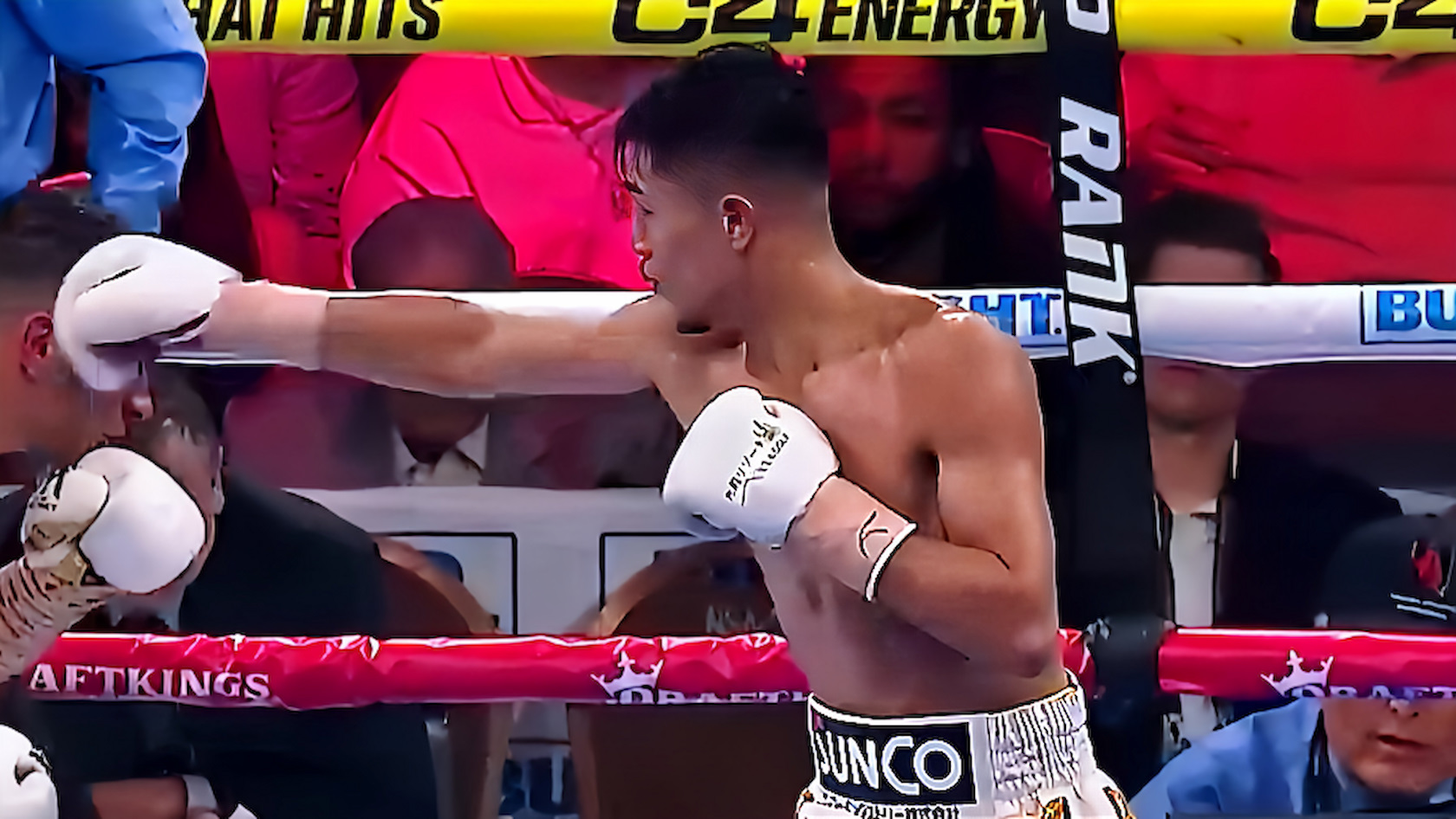 中谷潤人 対 西田凌佑 WBC・IBF世界バンタム級王座統一戦 告知ビジュアル